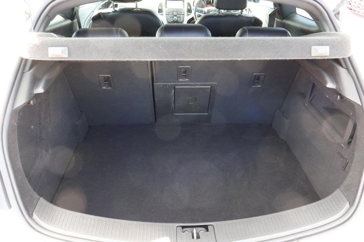 2015 Holden Astra GTC PJ MY15.5 image 21