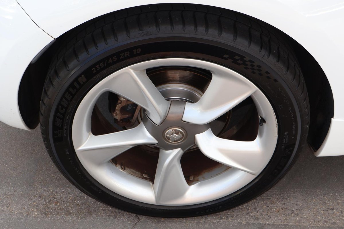 2015 Holden Astra GTC PJ MY15.5 image 23