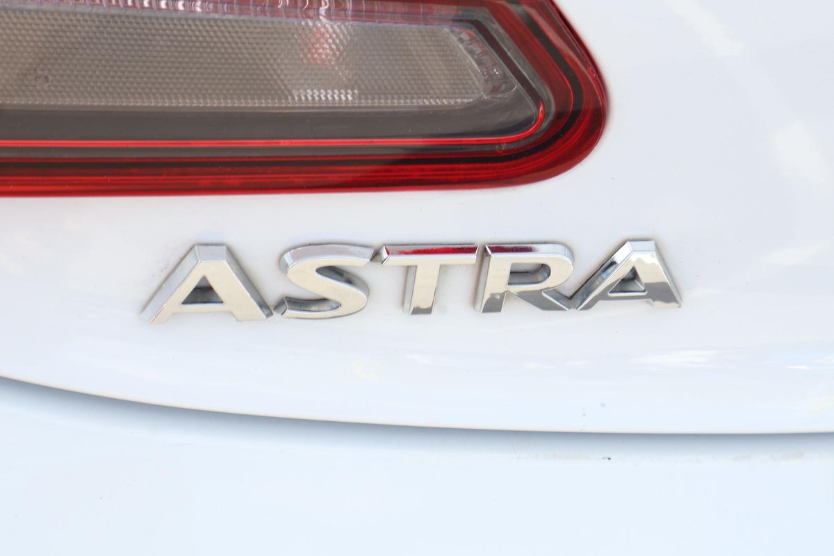 2015 Holden Astra GTC PJ MY15.5 image 25
