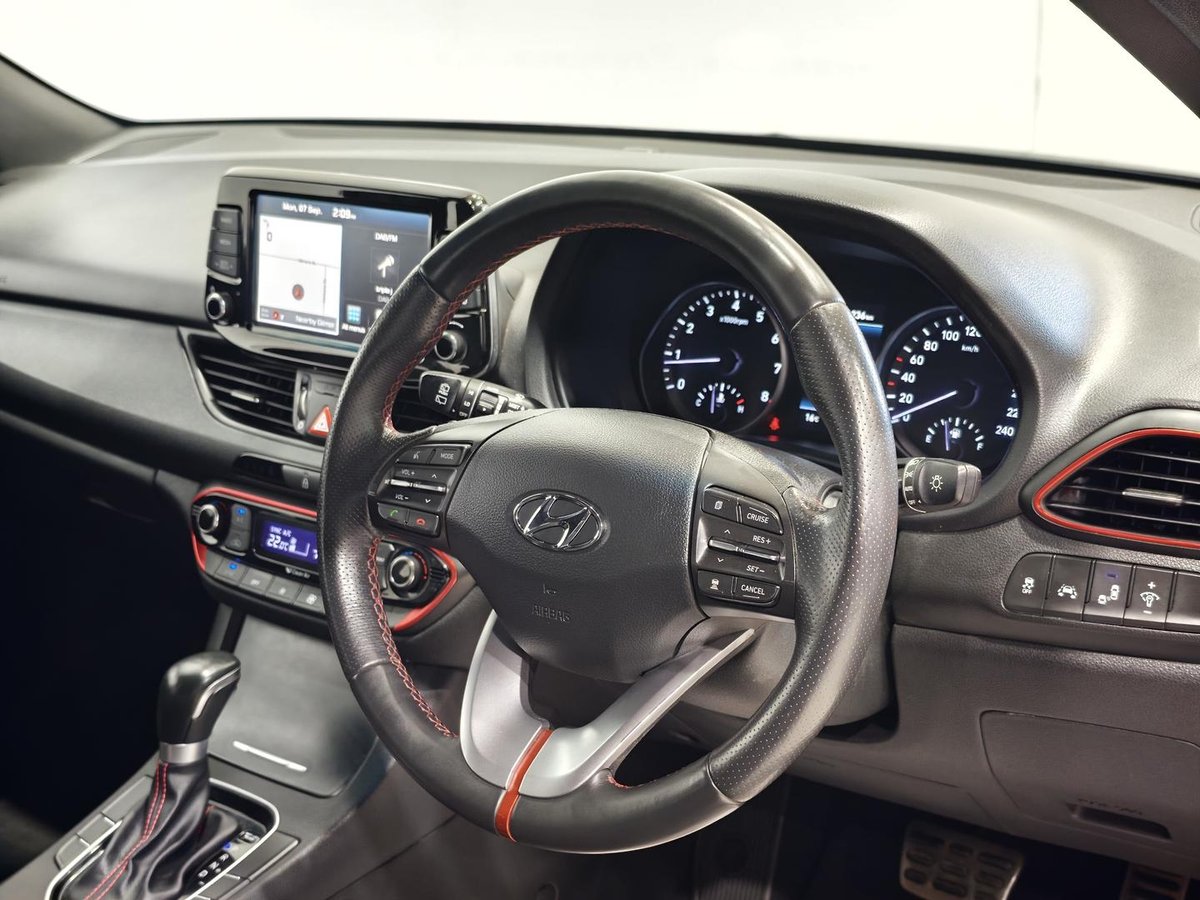 2018 Hyundai i30 SR PD MY18 image 7