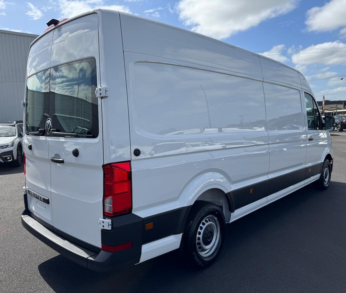 2026 Volkswagen Crafter 35 TDI410 SY1 MY26 image 13