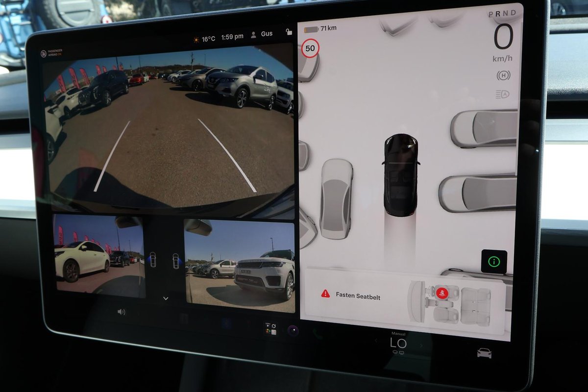 2022 Tesla Model 3 Long Range AWD image 15