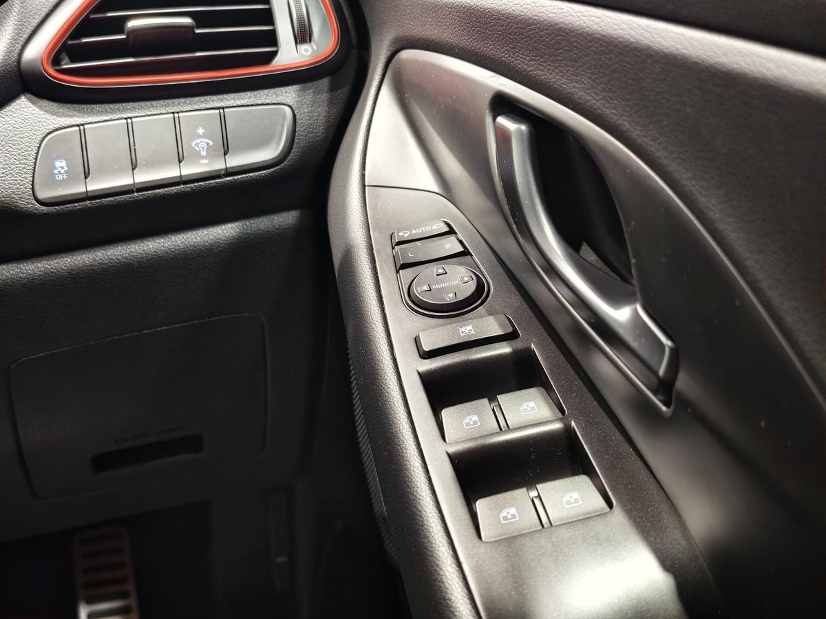2021 Hyundai i30 N Line PD.V4 MY22 image 15