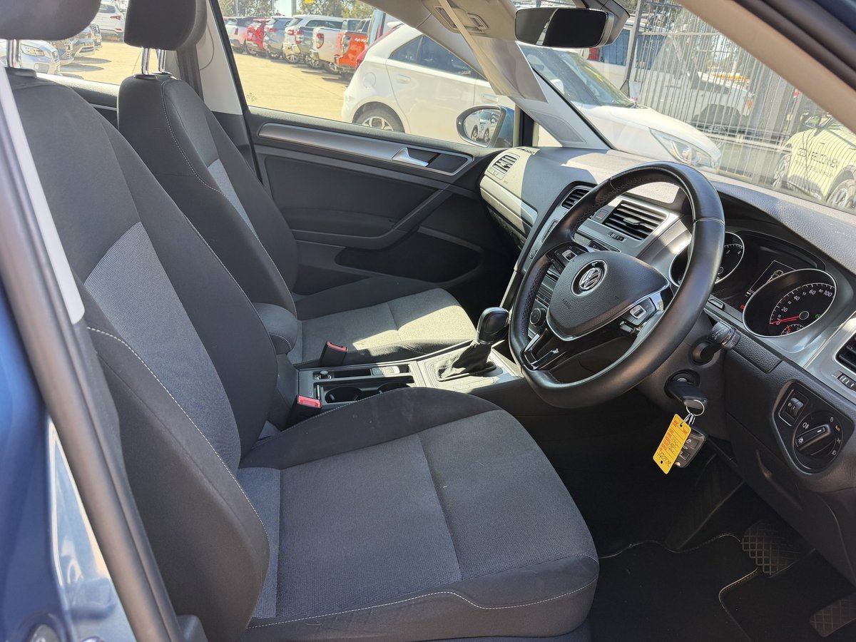 2016 Volkswagen Golf 92TSI Trendline 7 MY16 image 10