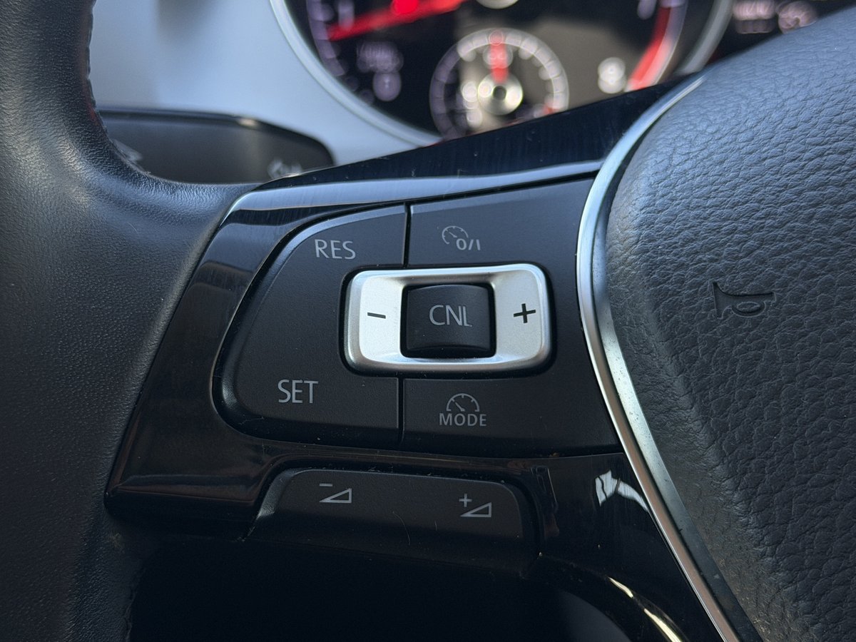 2016 Volkswagen Golf 92TSI Trendline 7 MY16 image 14