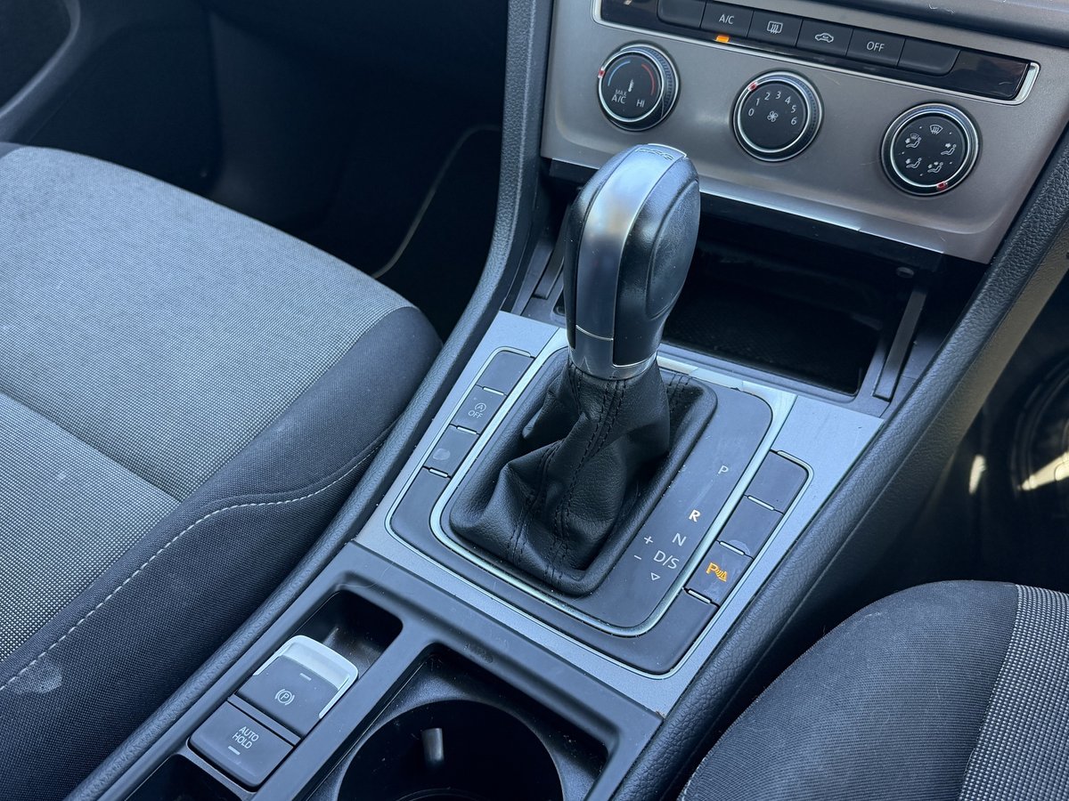 2016 Volkswagen Golf 92TSI Trendline 7 MY16 image 17