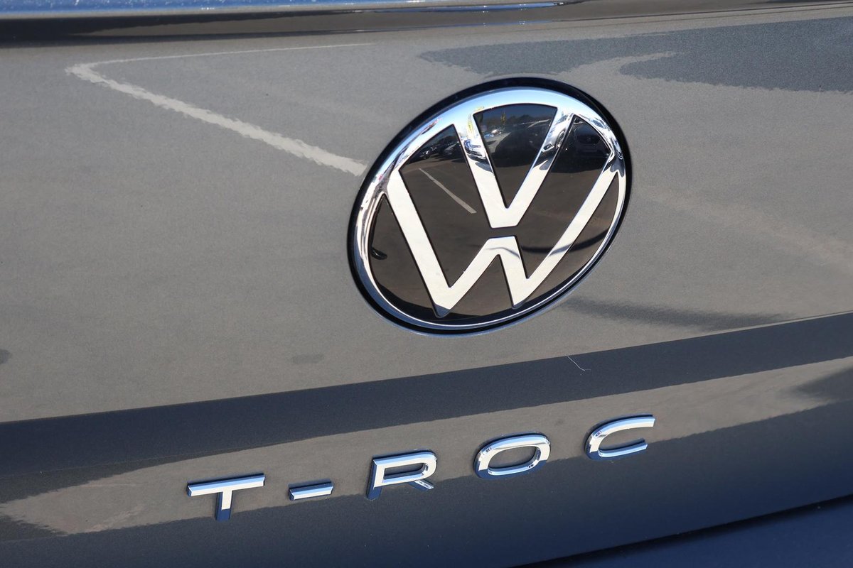 2022 Volkswagen T-Roc image 35