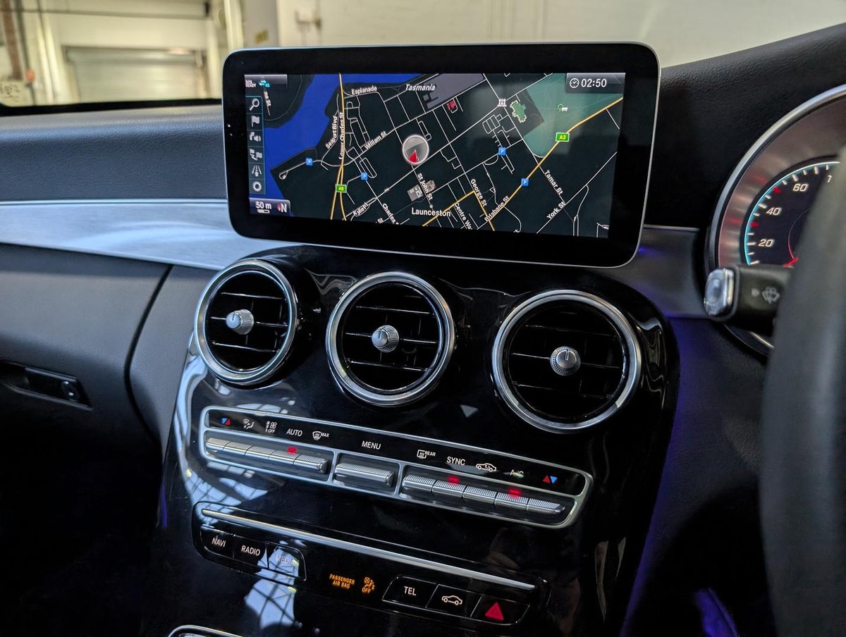 2019 Mercedes-Benz C-Class C200 W205 image 9