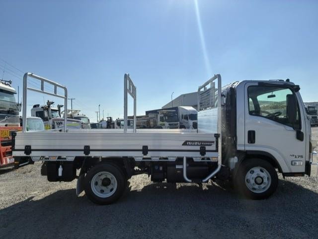 2026 Isuzu N Series NPR 45/65-175 DT D28 Tradepack image 8