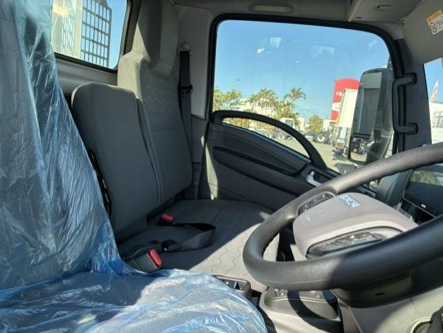 2025 Isuzu N Series NLR 45-150 DT D34 Traypack image 9