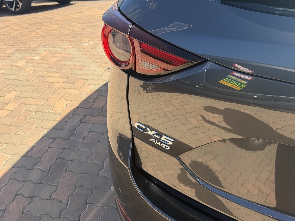 2018 Mazda CX-5 Akera KF Series AWD image 10