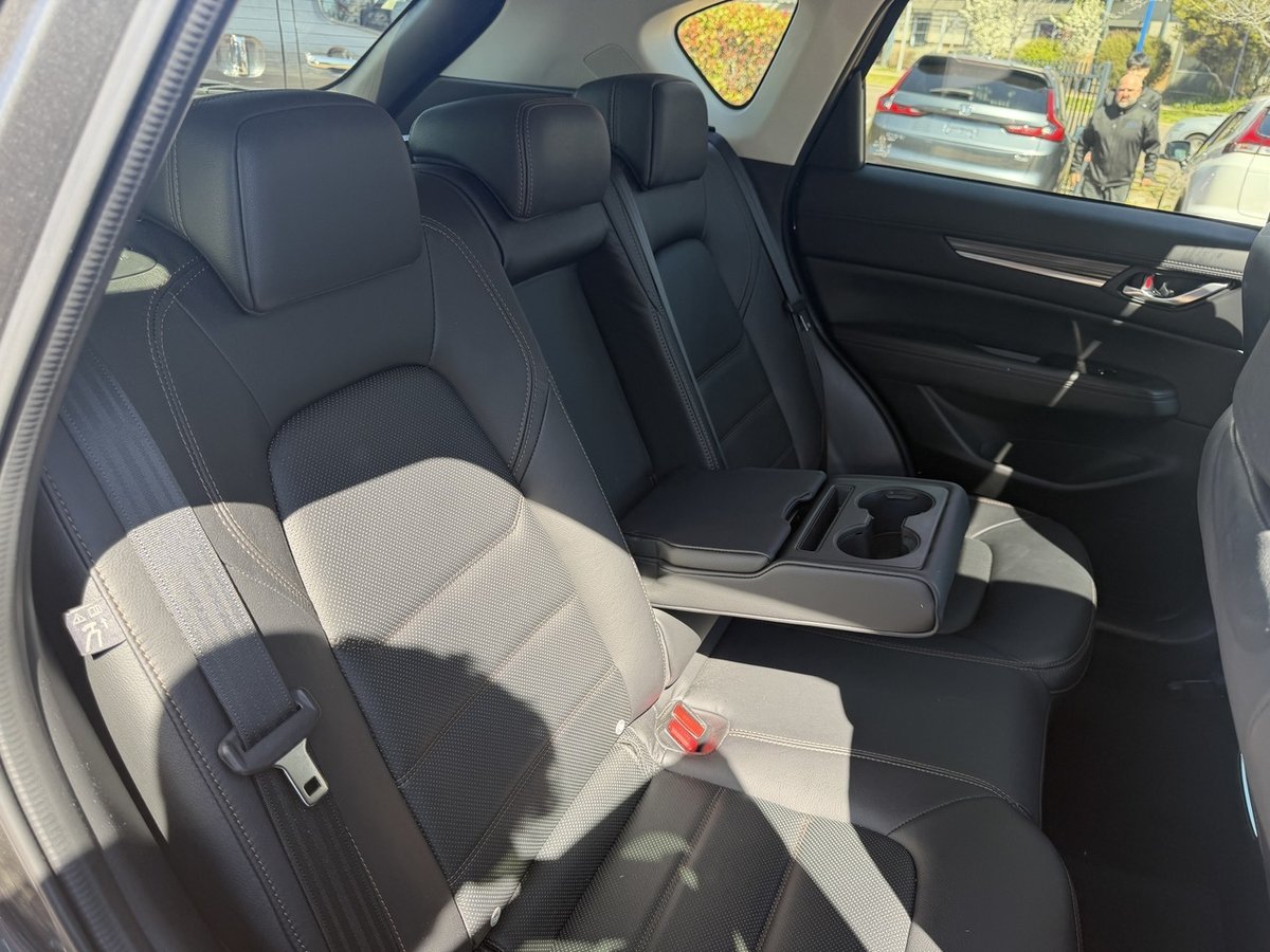 2018 Mazda CX-5 Akera KF Series AWD image 25