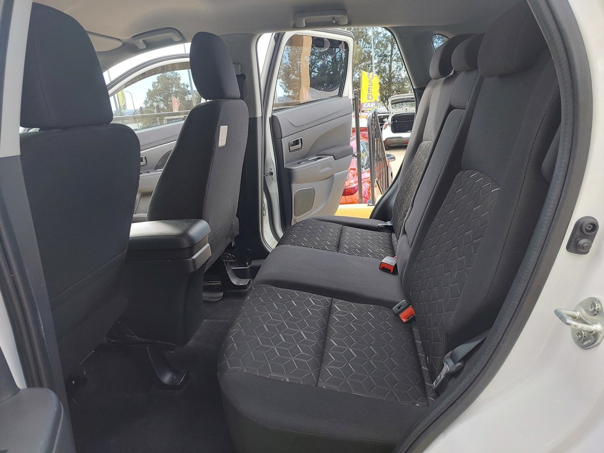 2021 Mitsubishi ASX ES XD MY21 image 10