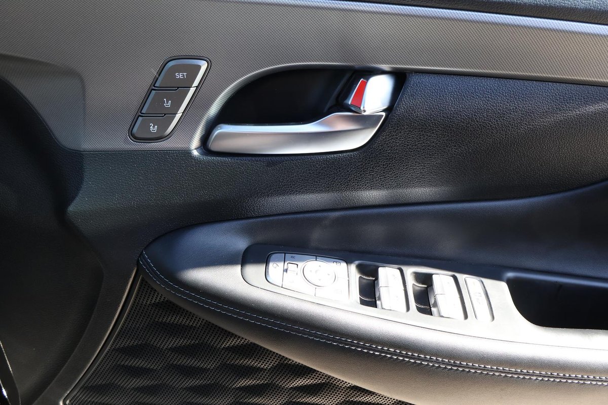 2022 Hyundai Santa Fe Highlander TM.V4 MY22 4X4 On Demand image 25