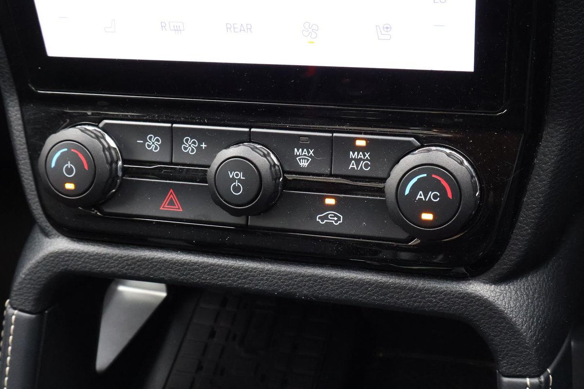 2022 Ford Everest Platinum MY22 4X4 Dual Range image 37