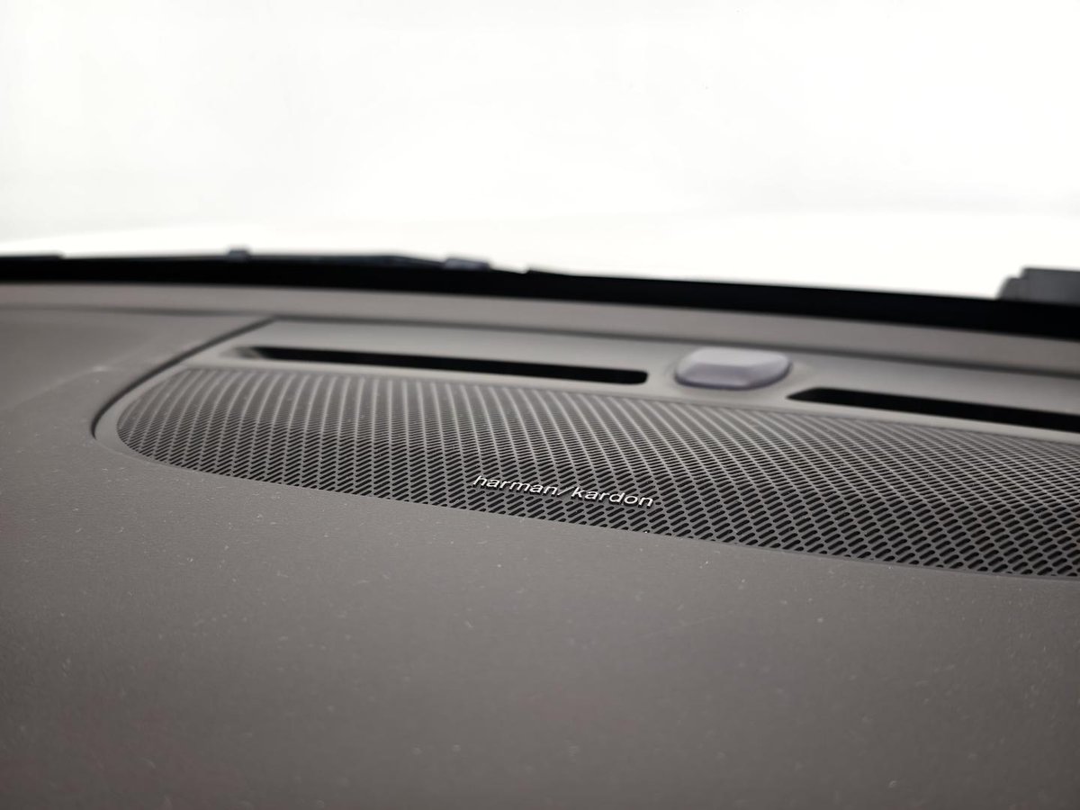 2022 Volvo C40 Recharge Twin MY23 AWD image 8