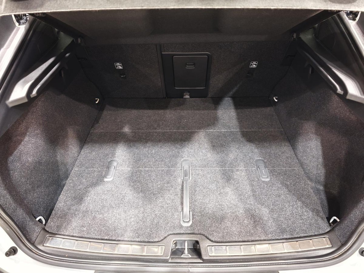 2022 Volvo C40 Recharge Twin MY23 AWD image 23