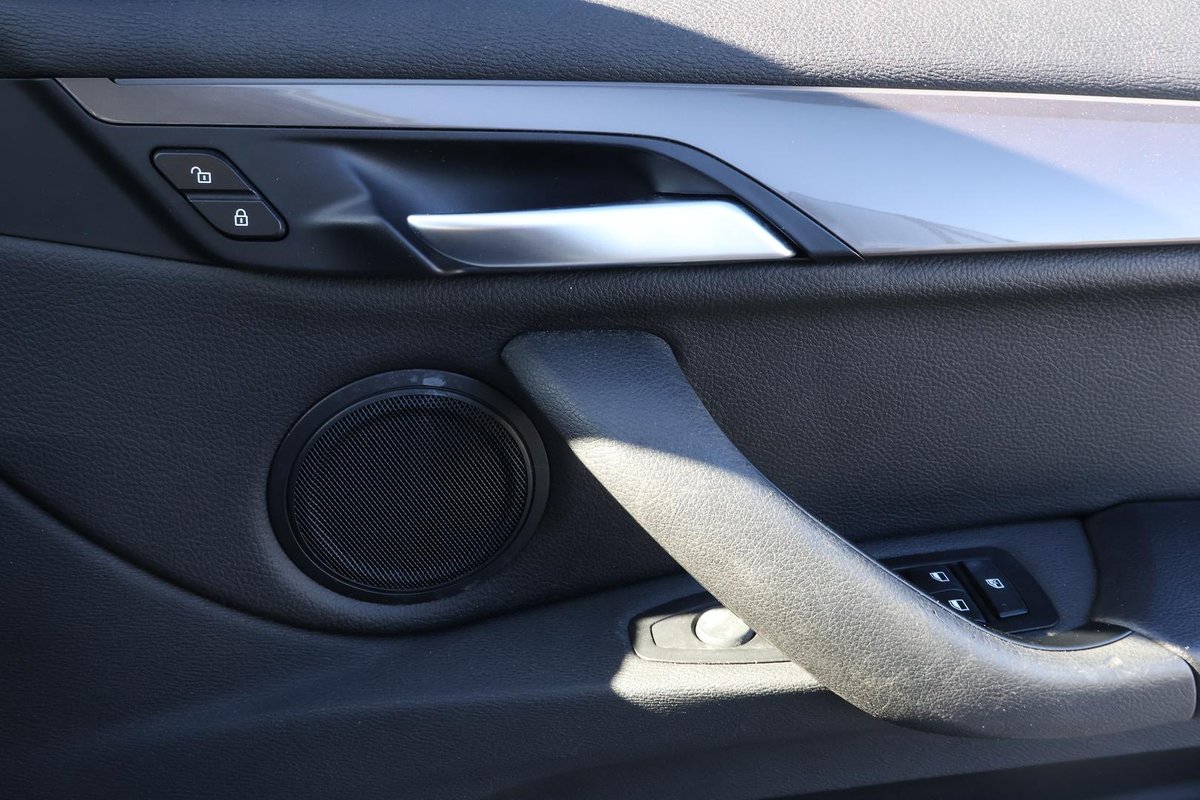 2018 BMW X1 sDrive18i F48 image 22