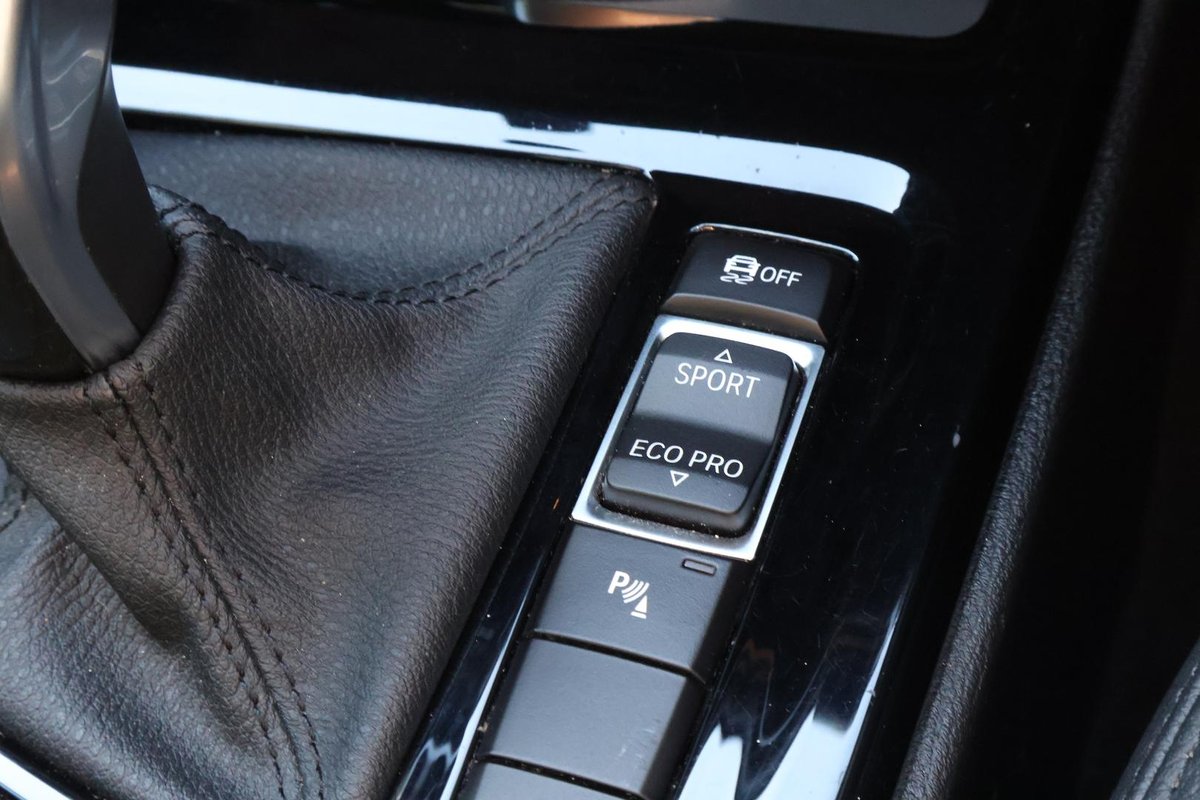 2018 BMW X1 sDrive18i F48 image 19