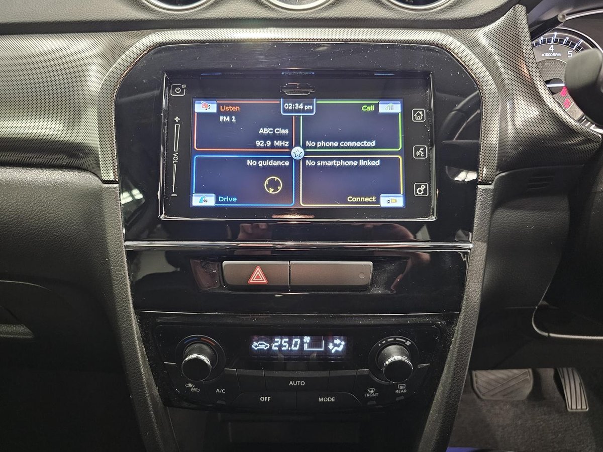 2021 Suzuki Vitara Turbo LY Series II image 18