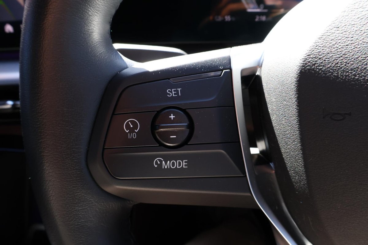 2024 BMW iX1 eDrive20 xLine U11 image 10