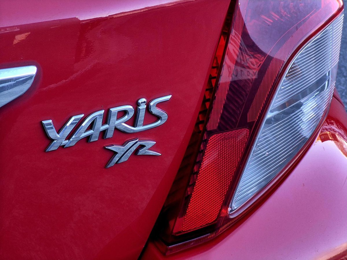2014 Toyota Yaris YR NCP130R image 22
