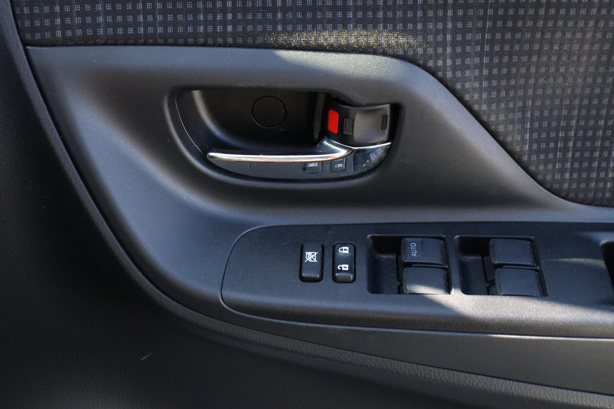 2020 Toyota Yaris SX NCP131R image 19