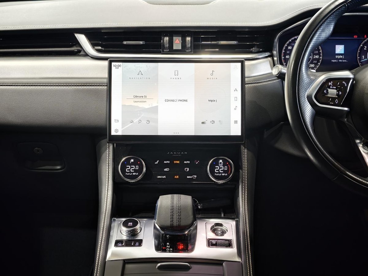 2021 Jaguar F-PACE P250 R-Dynamic SE X761 MY21.25 AWD image 14