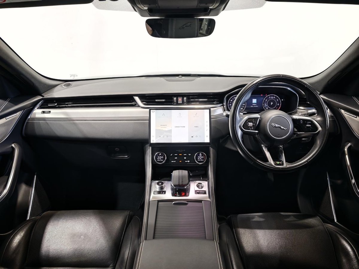 2021 Jaguar F-PACE P250 R-Dynamic SE X761 MY21.25 AWD image 9