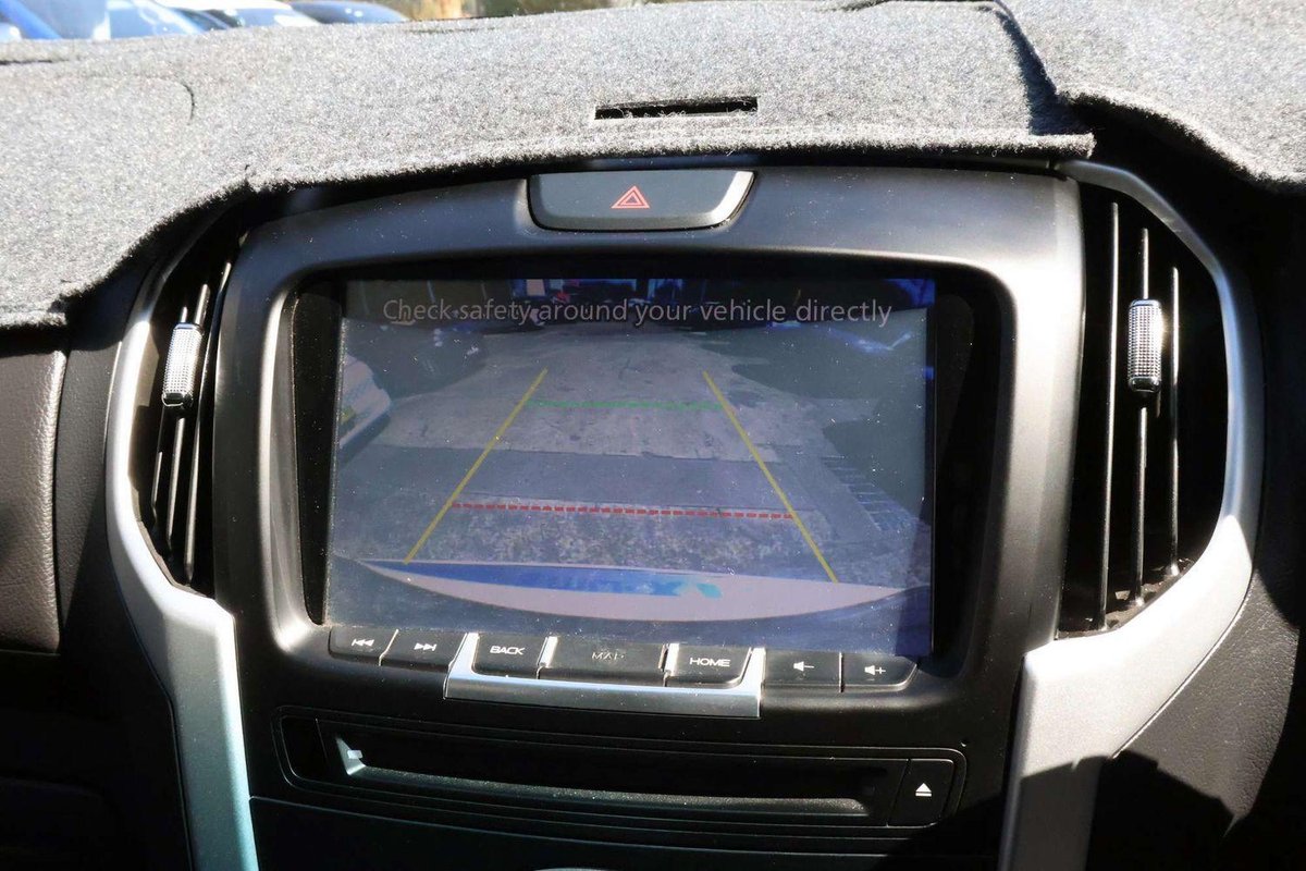 2018 Isuzu MU-X LS-U MY17 4X4 Dual Range image 13