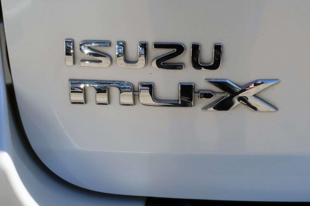 2018 Isuzu MU-X LS-U MY17 4X4 Dual Range image 22