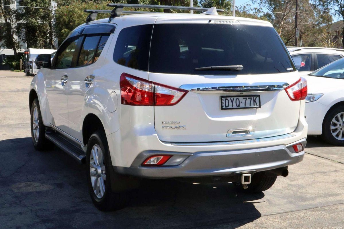 2018 Isuzu MU-X LS-U MY17 4X4 Dual Range image 7