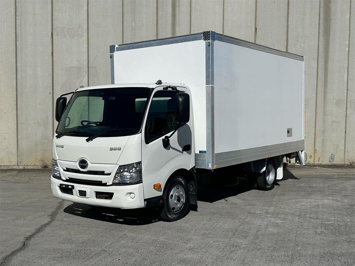 2021 Hino 300 Series