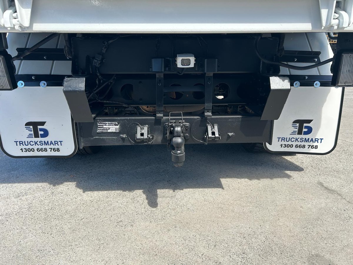 2016 Isuzu N Series NPR 45/55-155 image 8