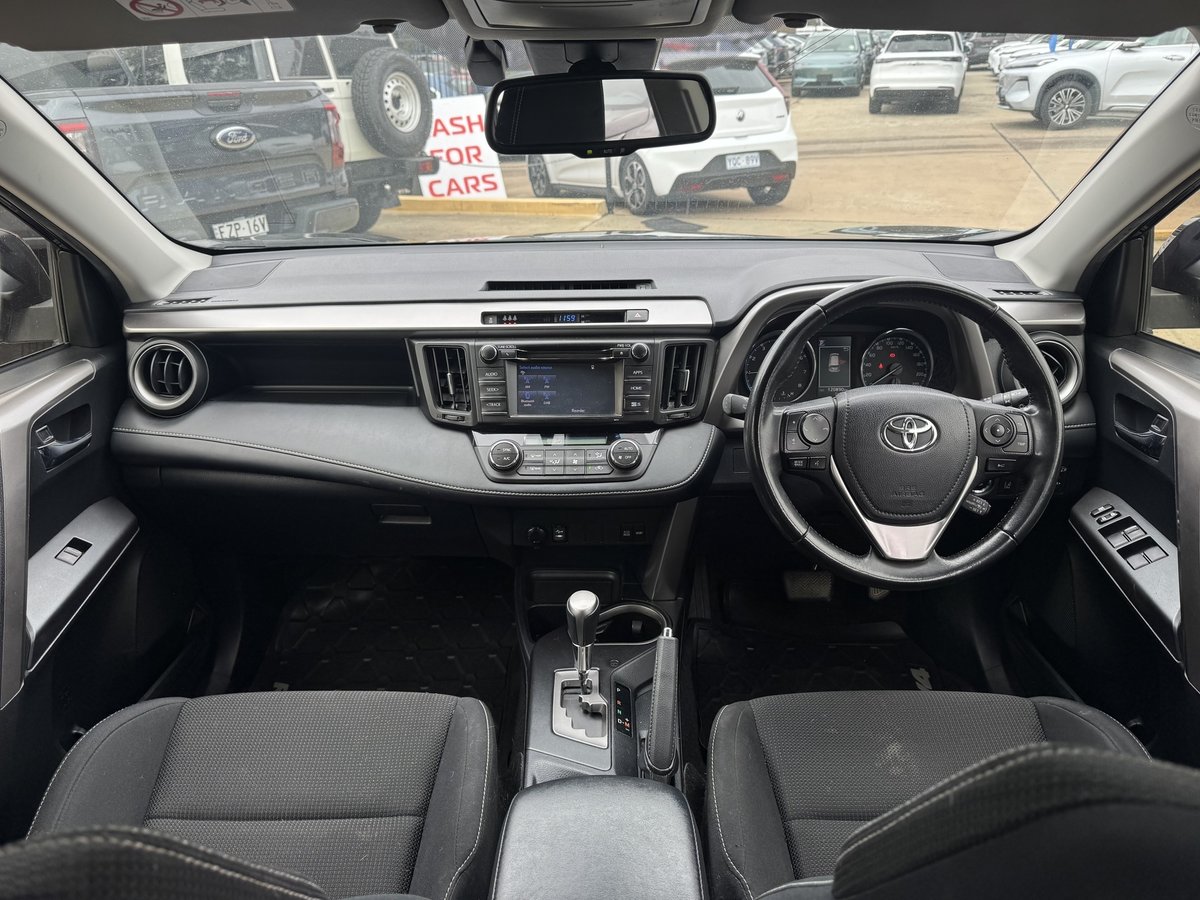 2018 Toyota RAV4 GXL ZSA42R image 14