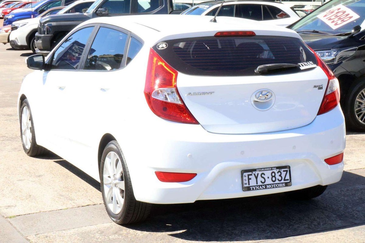 2017 Hyundai Accent Sport RB6 MY18 image 7