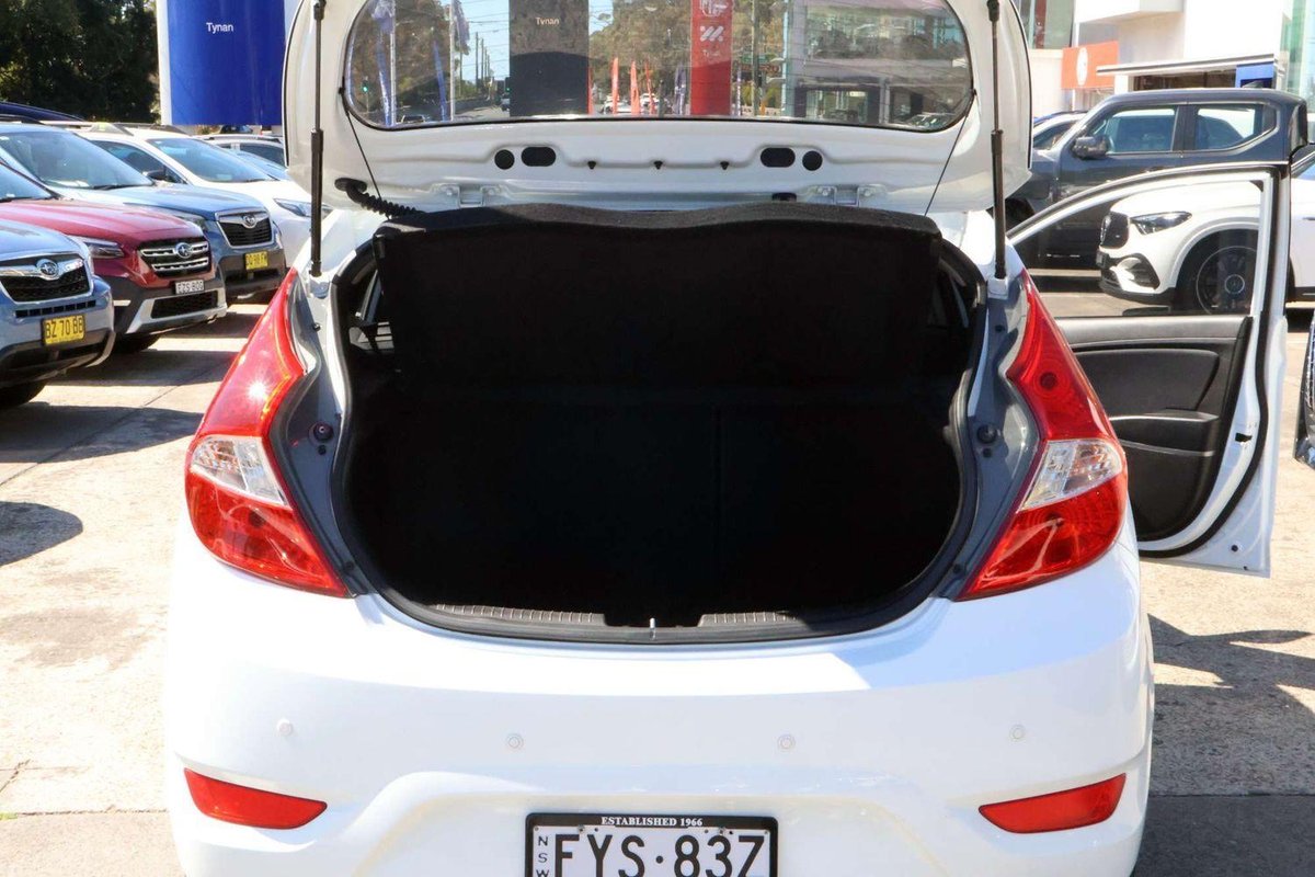 2017 Hyundai Accent Sport RB6 MY18 image 23