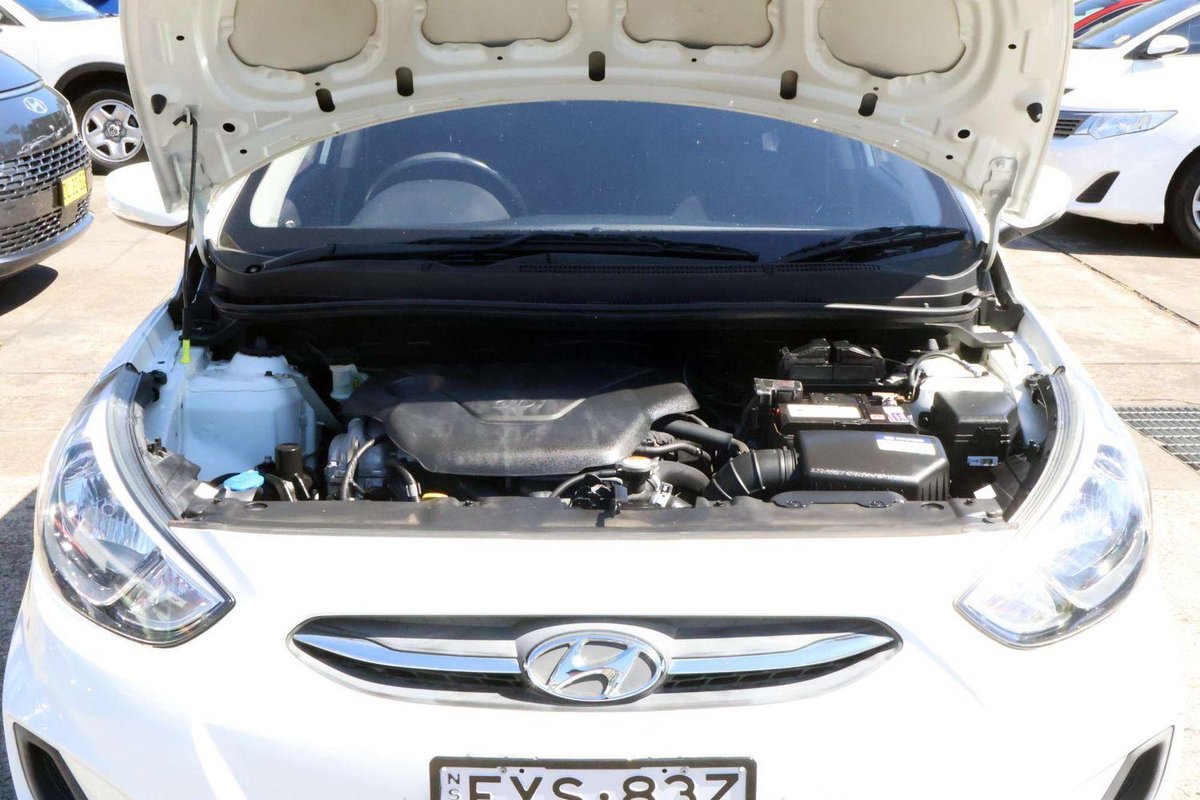 2017 Hyundai Accent Sport RB6 MY18 image 24