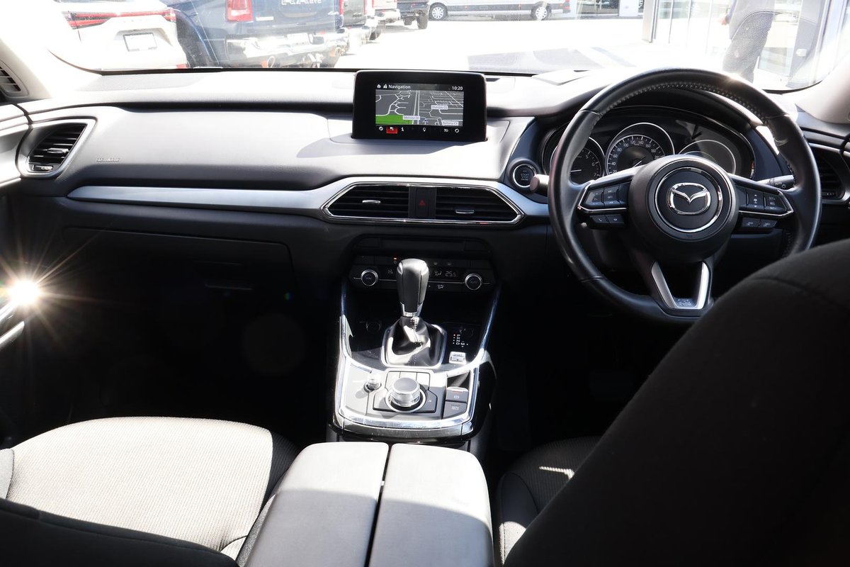 2022 Mazda CX-9 Sport TC image 18