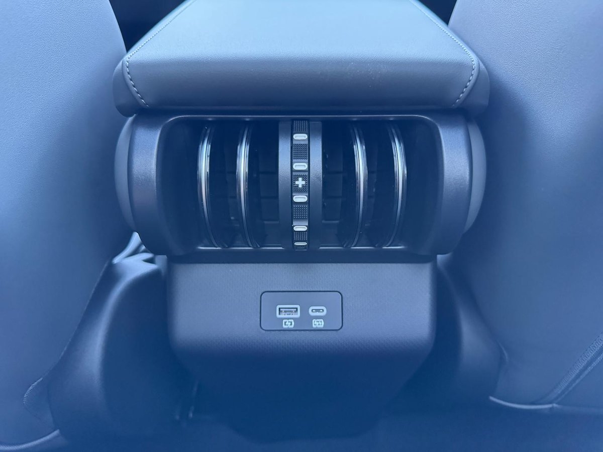 2026 BYD ATTO 3 EVO Premium MY26 image 26
