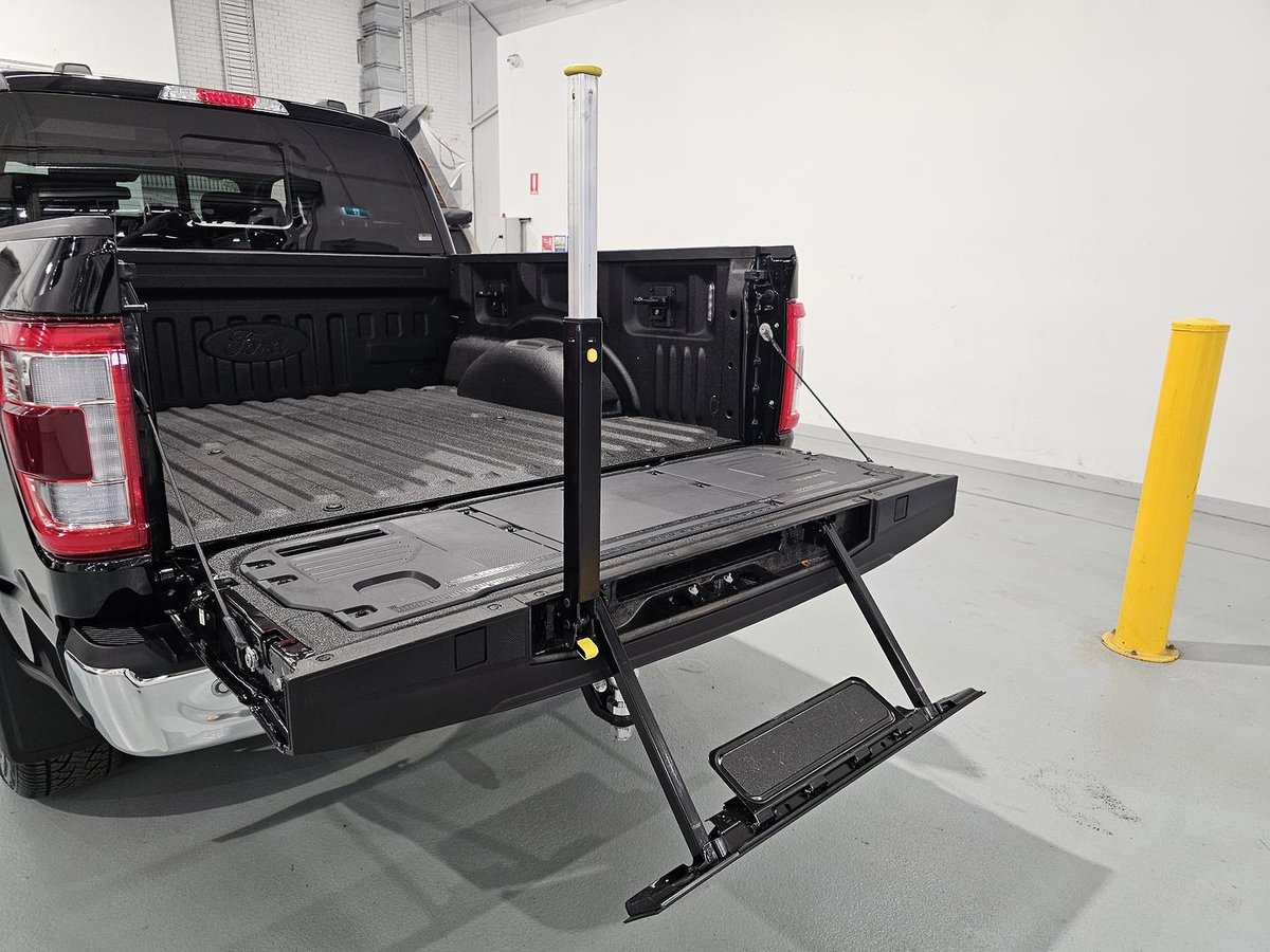 2023 Ford F-150 Lariat MY23 4X4 Dual Range image 31