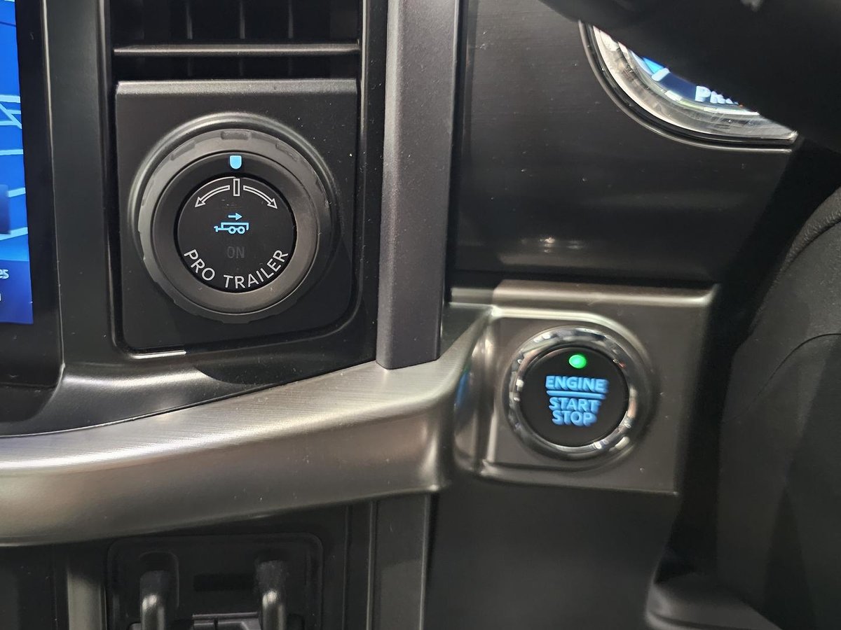 2023 Ford F-150 Lariat MY23 4X4 Dual Range image 22