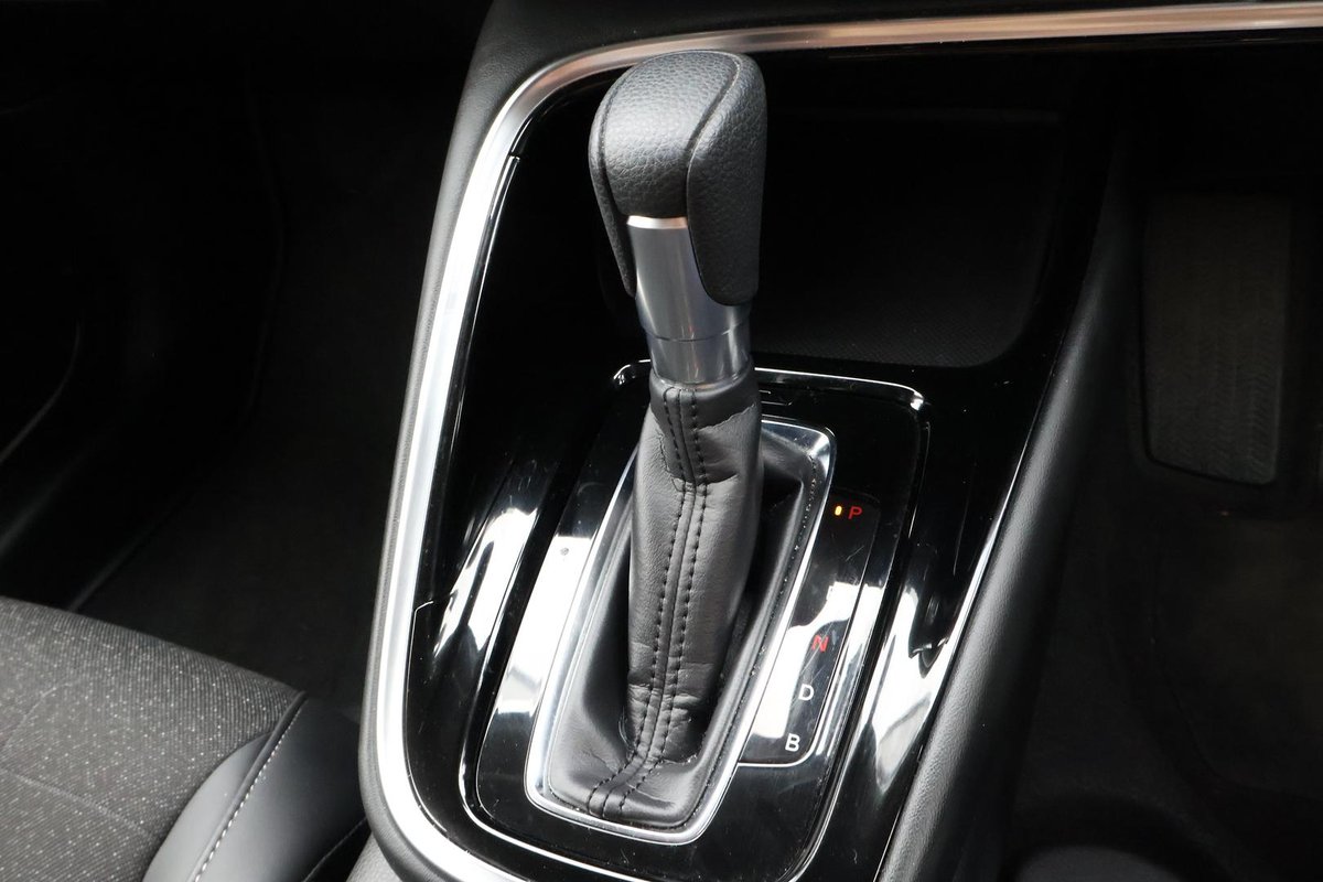 2024 Honda HR-V e:HEV L MY25 image 20