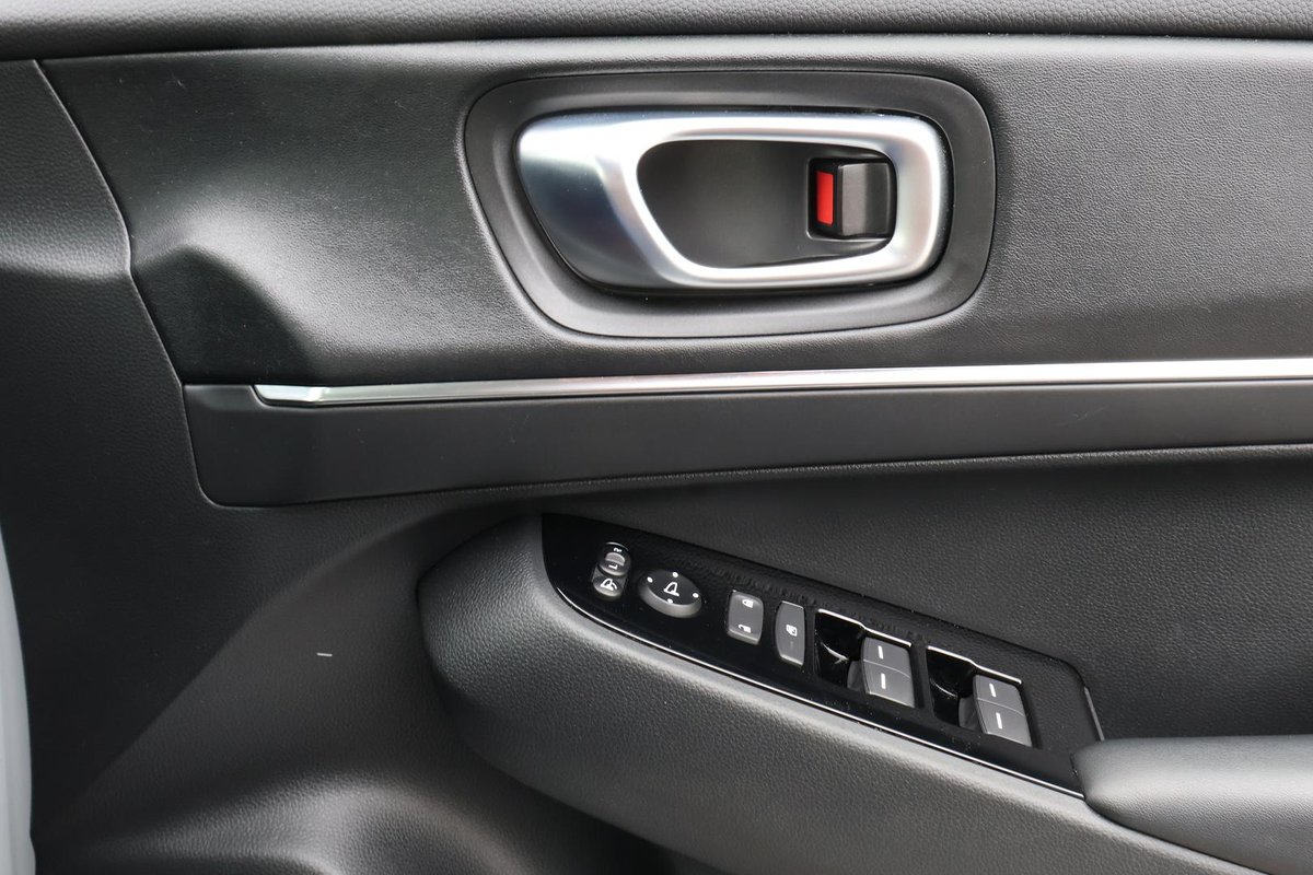 2024 Honda HR-V e:HEV L MY25 image 21
