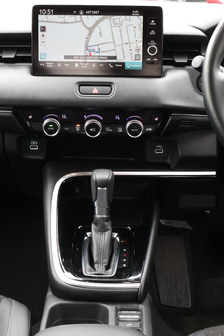 2024 Honda HR-V e:HEV L MY25 image 17