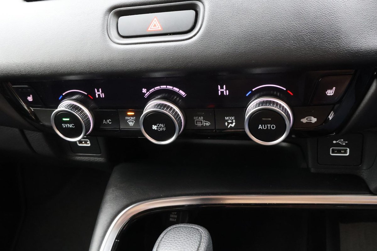 2024 Honda HR-V e:HEV L MY25 image 18