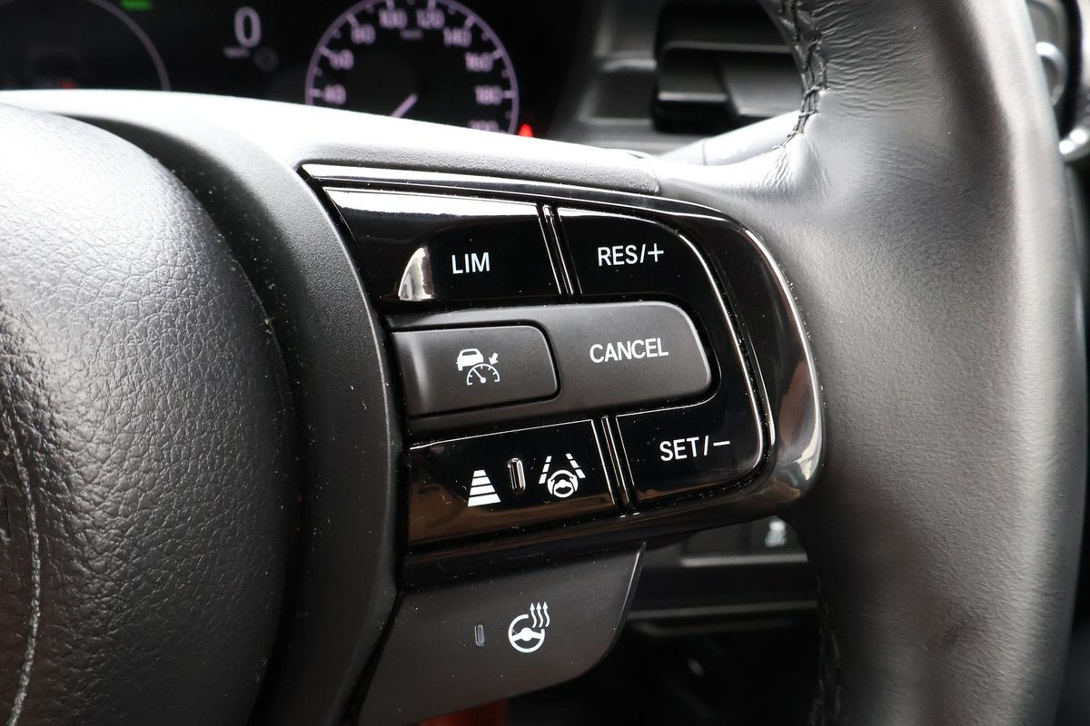 2024 Honda HR-V e:HEV L MY25 image 11
