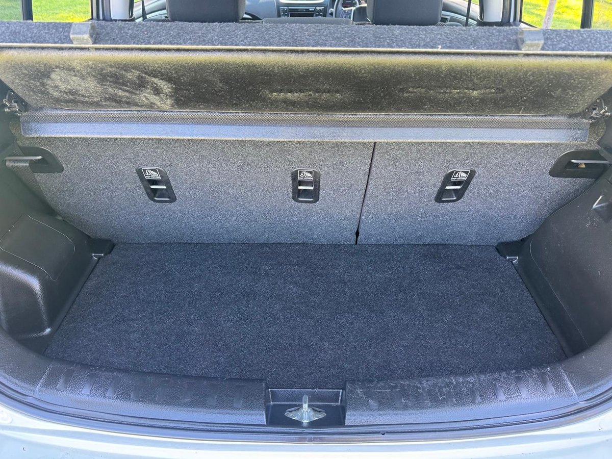 2016 Suzuki Swift GL FZ MY15 image 21