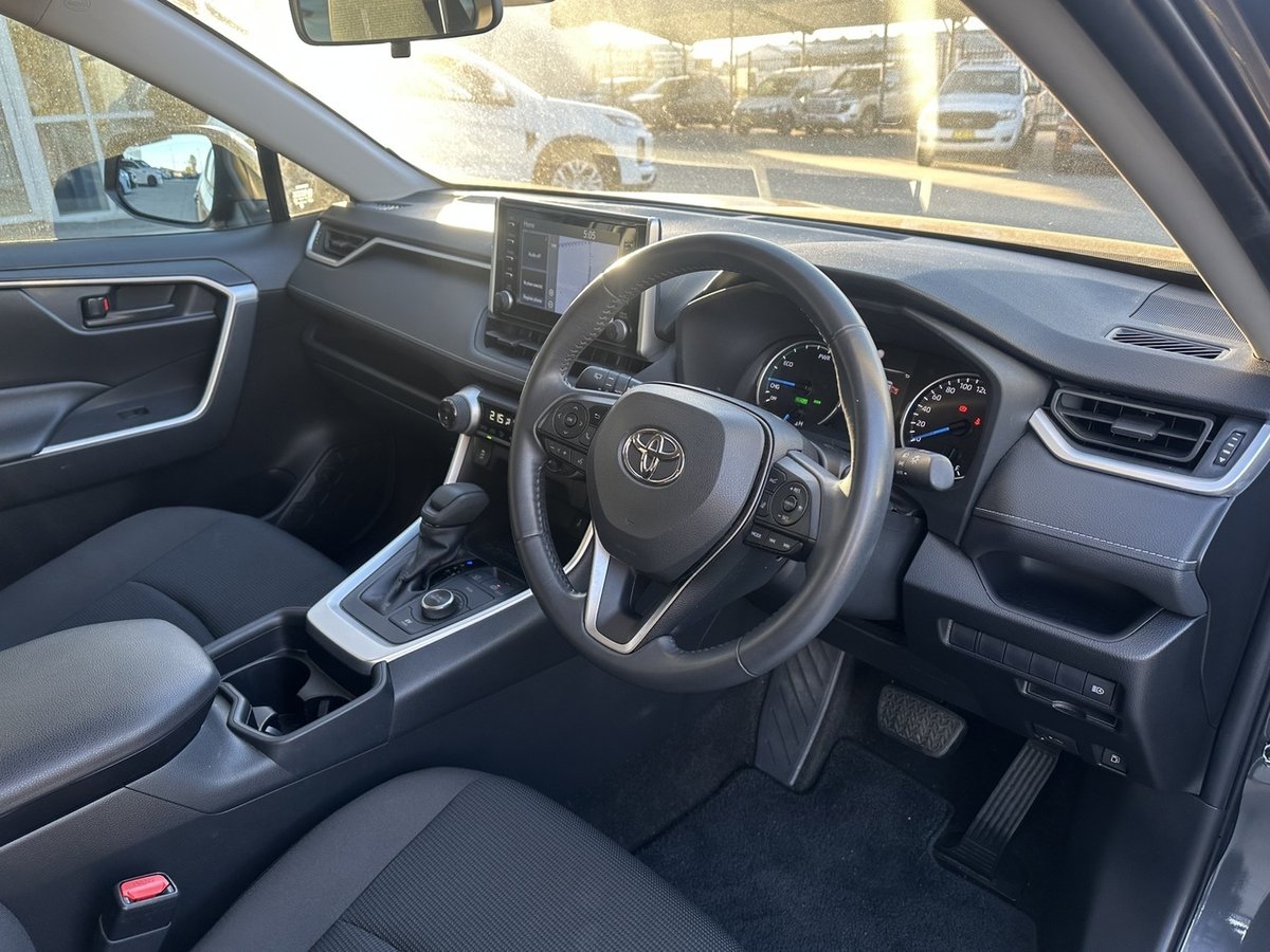 2021 Toyota RAV4 GX AXAH52R image 10