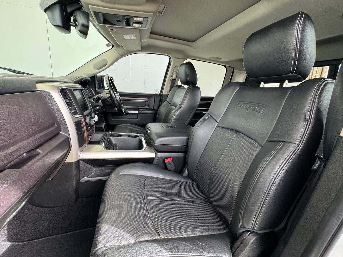 2019 RAM 1500 Laramie RamBox DS MY19 4X4 Dual Range image 14